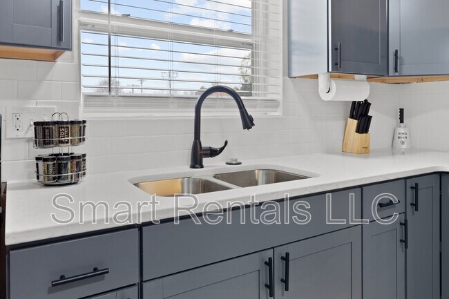 Foto del edificio - 3625 Morgan Ford Rd