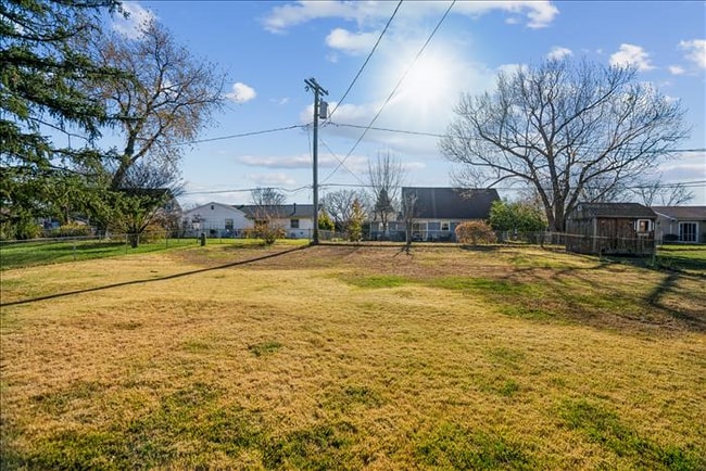 Building Photo - 2820 Belair Dr