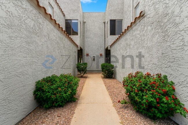 Foto del edificio - Unit Unit 1018