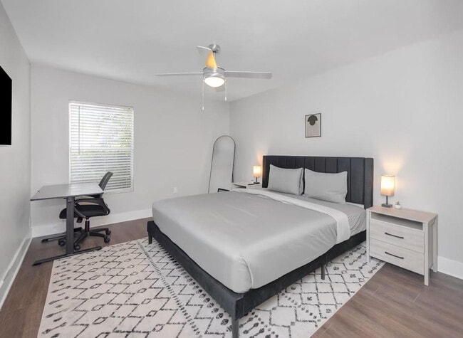 Foto del edificio - 4301 W Cleveland St