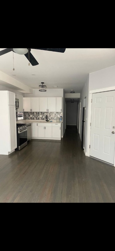 Photo - 7240 S Cornell Ave Apartment