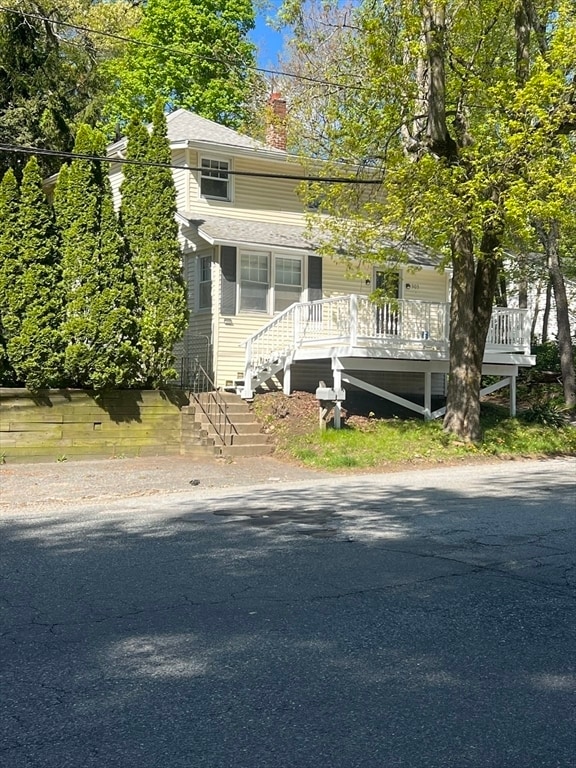 Building Photo - 303 N Lake Ave