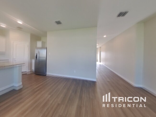 Foto del edificio - 14817 Silver Blades Ct