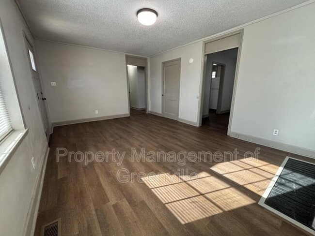 Foto del edificio - 504 Pickens St