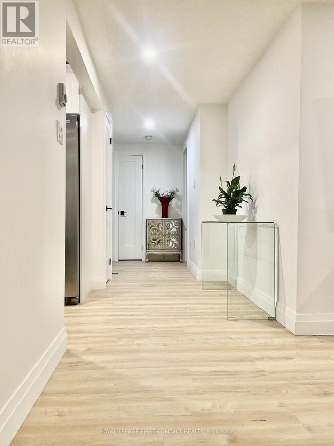 Photo du bâtiment - 328 Christine Dr