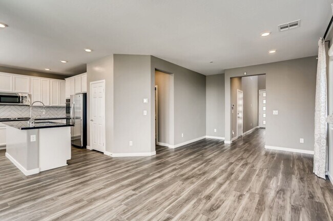 Foto del edificio - Brand New Summerlin Home w/ Views!