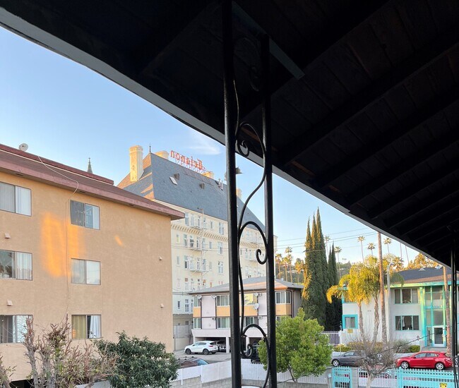 Building Photo - 5334 Loma Linda Ave