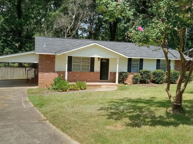 Foto principal - 6601 Bradford Dr