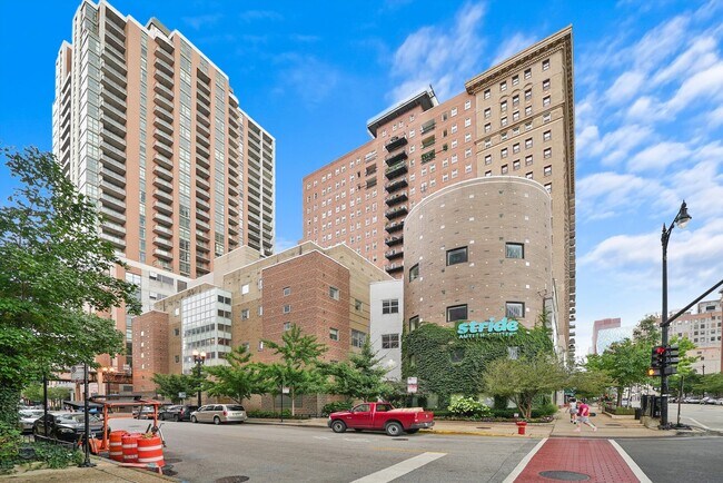 Foto del edificio - 40 E 9th St