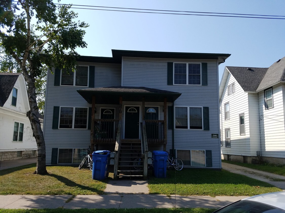 Primary Photo - 375 W Howard St