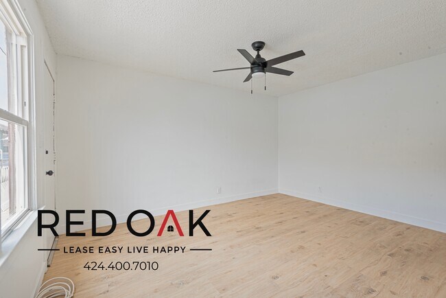 Foto del edificio - 1212 E 76th Pl