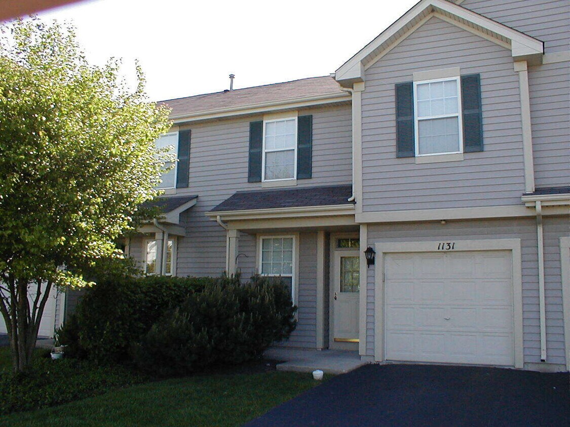 Primary Photo - 1131 Grand Lake Ct