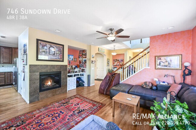 Foto del edificio - 746 Sundown Dr
