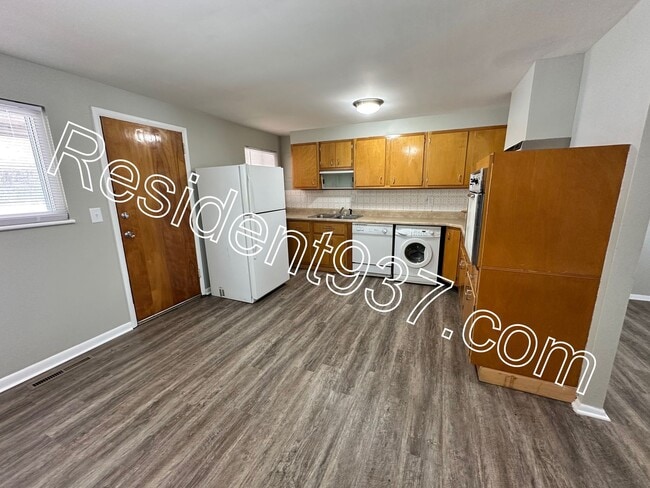 Foto del edificio - 3 Bed 1 Bath Home