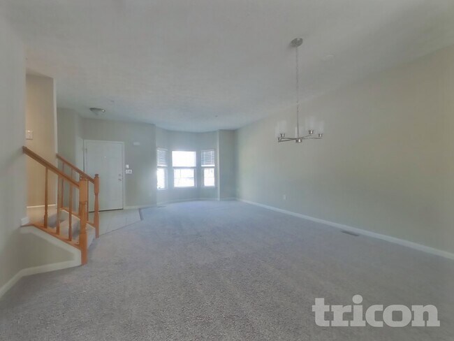 Foto del edificio - 4002 Windflower Way