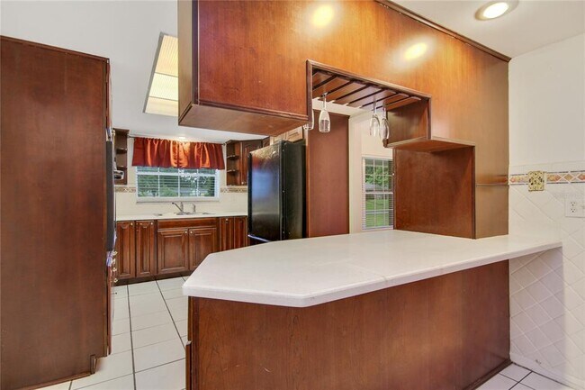 Foto del edificio - 4107 Old Dominion Rd