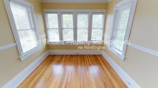 Building Photo - 2044 Forbes St