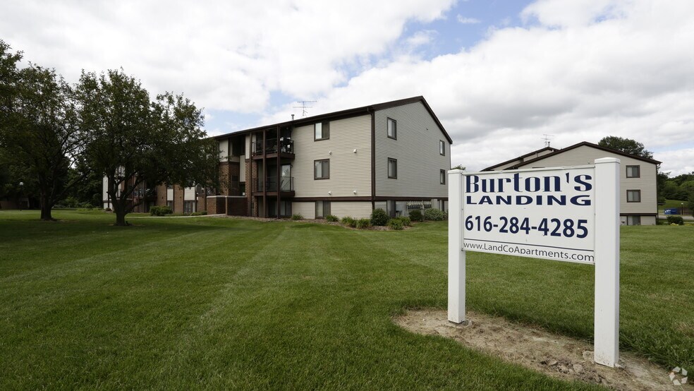 Burtons Landing Apartments Rentals Grand Rapids, MI
