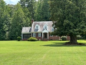 Building Photo - 3289 Old Church Rd