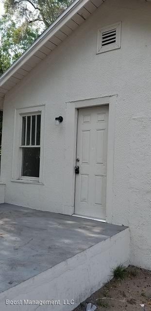 Building Photo - 2 br, 1 bath House - 546 Woodlawn St