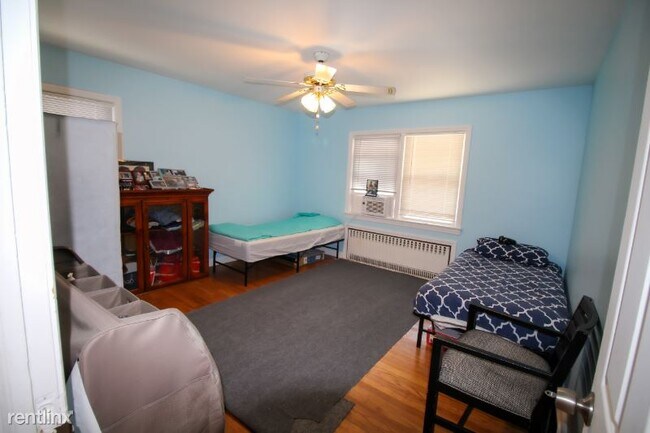 Building Photo - 2 br, 1 bath House - 49 Lawrence Ave