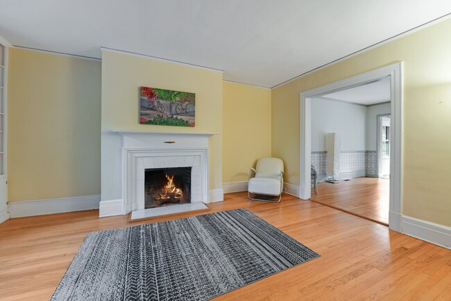 Foto del edificio - 45 Dwight Pl