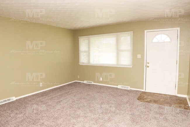 Foto del edificio - 1024 N Taft Hill Rd