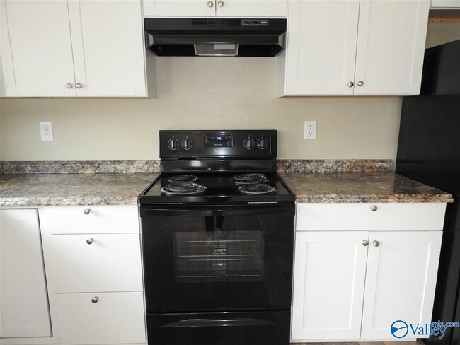 Building Photo - 104 Blue Heron Way