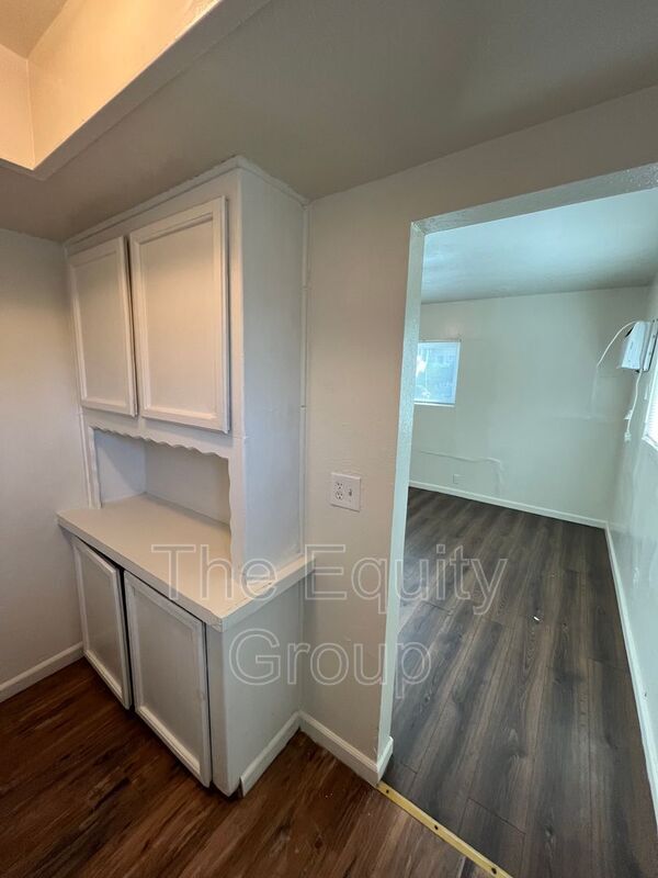 Foto del edificio - 266 W Belleview Ave