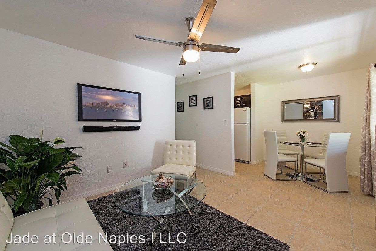 Foto principal - 350 11th St N