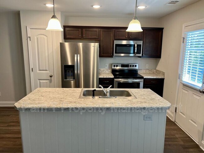 Building Photo - 1 Abaco Ct
