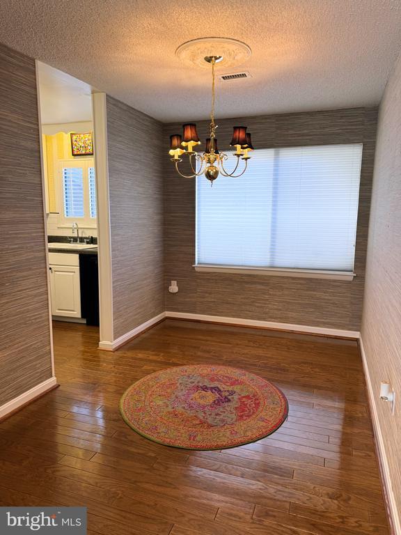 Foto del edificio - 231 Canal Park Dr