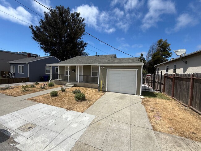 Building Photo - Richmond 2-Bedroom Single Family Home w/ 1...