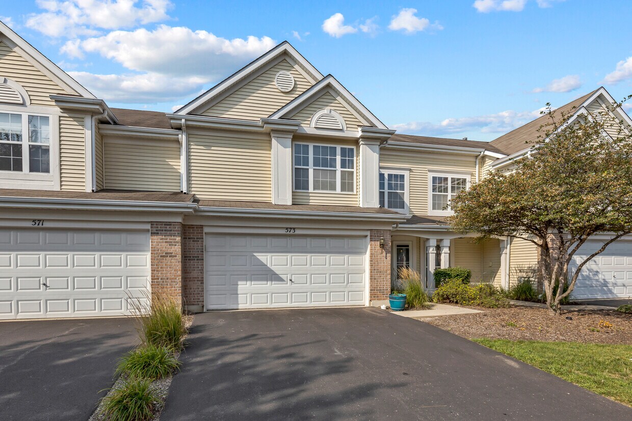 Primary Photo - 573 Lancaster Dr