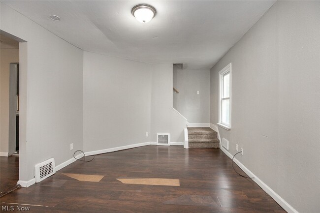 Building Photo - 3409 W 86th St
