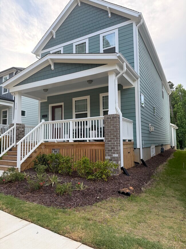 Foto del edificio - 115 Weavers Grove Dr