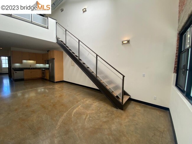 Foto del edificio - 425 E 11th St