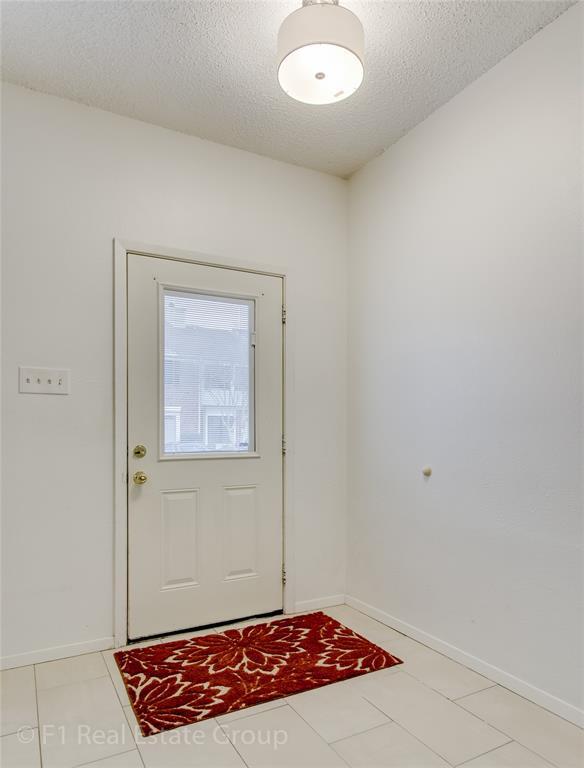 Building Photo - 222 Samuel Blvd