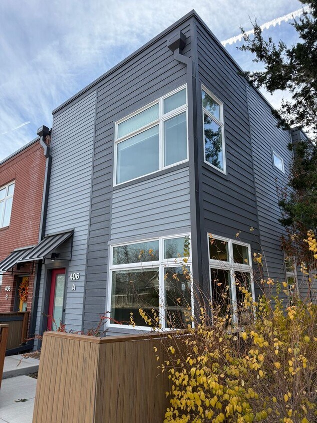 Foto principal - Fresh-Modern-Convenient 2/3/2 Twnhome