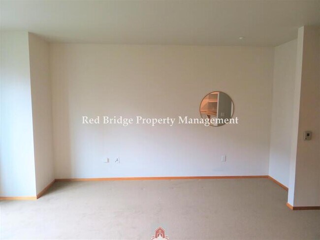 Foto del edificio - Pearl Condo Ready Now