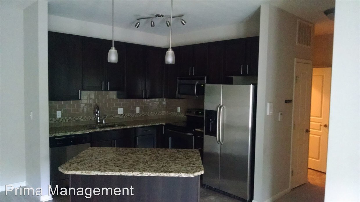 Foto principal - 2 br, 2 bath House - 3770 Hayes Court Unit A