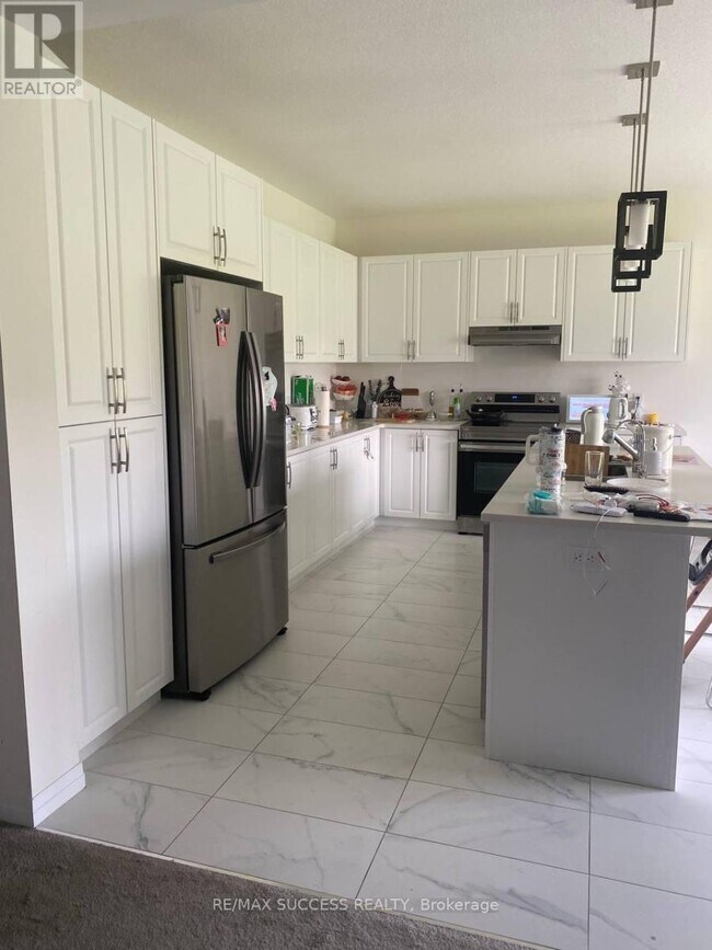 Building Photo - 149 Savannah Ridge Dr