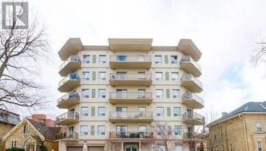 Building Photo - 435 Colborne St