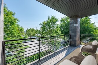 Building Photo - Pinnex