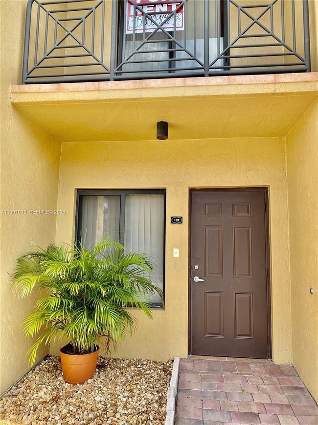 Building Photo - 11115 W Okeechobee Rd