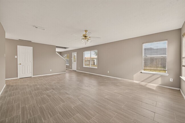 Foto del edificio - 17938 Chisholm Trail