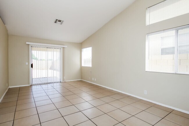 Building Photo - 2031 N 83rd Dr