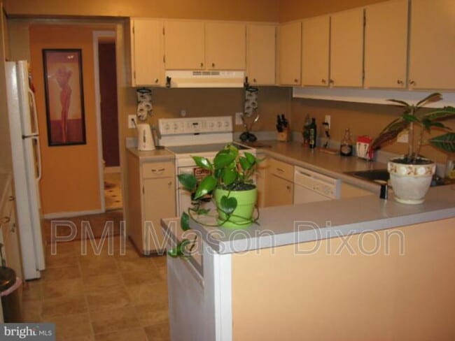 Foto del edificio - 5681 Harpers Farm Rd