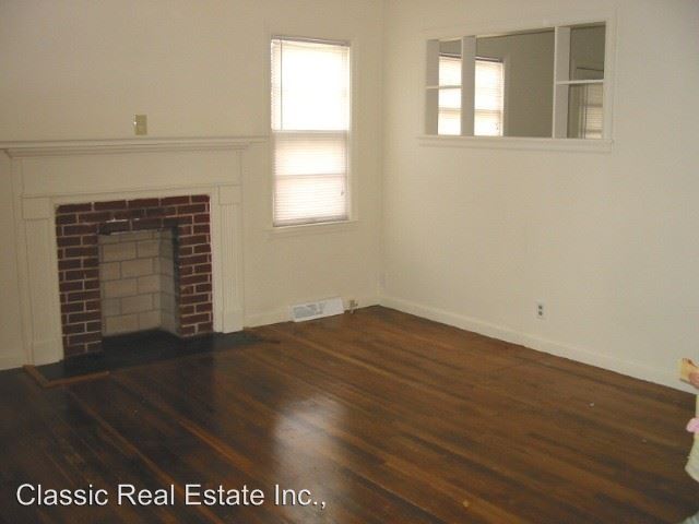 Building Photo - 145 Northwood Dr
