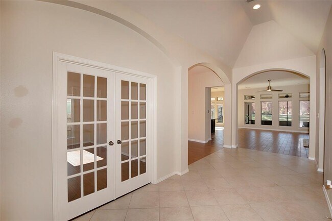 Building Photo - 2708 Ginger Cove Ln